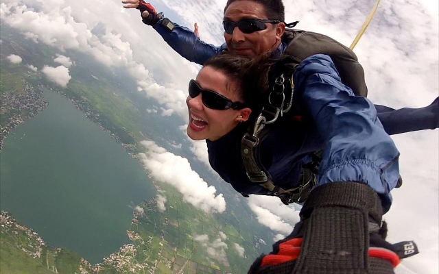  Jumping in Teques 